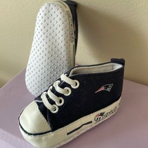 5/$25 NFL Patriots Baby shoes Size 0-6 months